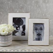 WHITE AND GOLD MARBLE 4 X 6 PICTURE FRAME