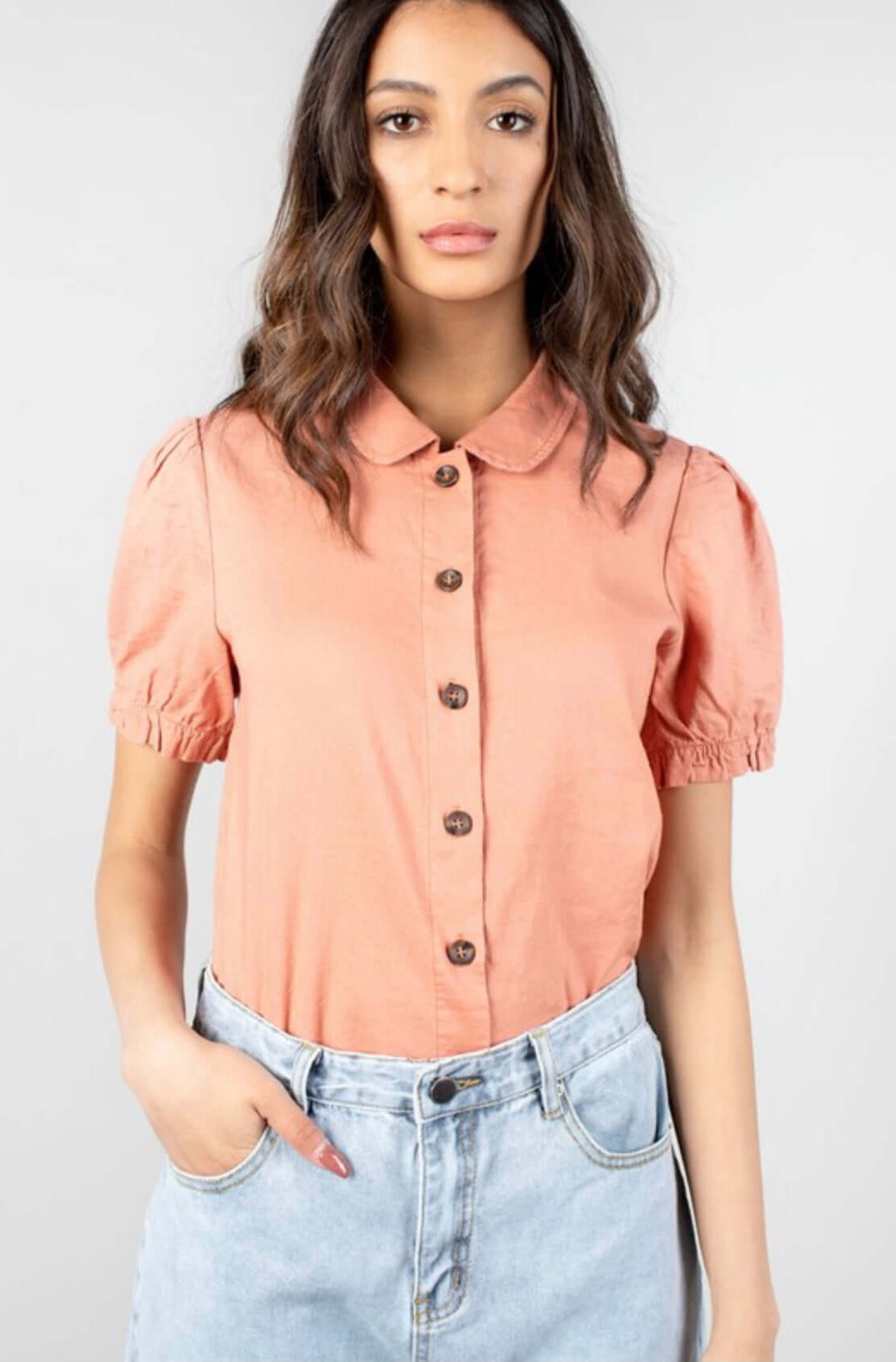 Mod Ref dusty pink collard button front short sleeve shirt front.  