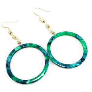Restrung Jewelry emerald green tortoise shell and gold drop earrings.