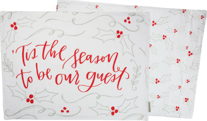 white-christmas-themed- pillowcase-for-guestroom